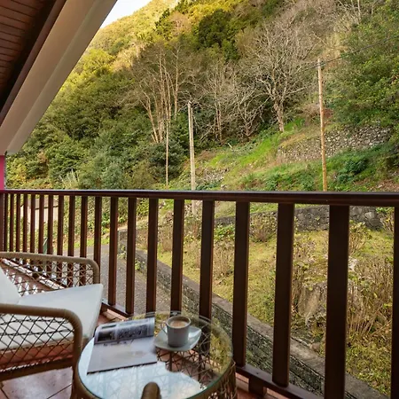 A Refuge In Nature - D'avo Teresa