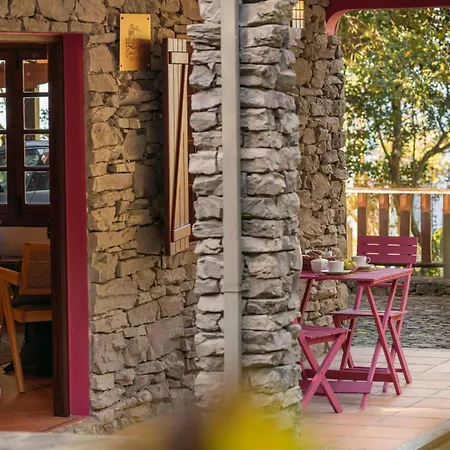 A Refuge In Nature - D'avo Teresa * São Vicente