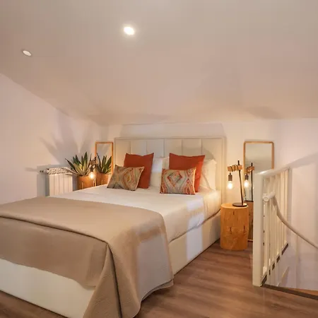 A Refuge In Nature - D'avo Teresa * São Vicente