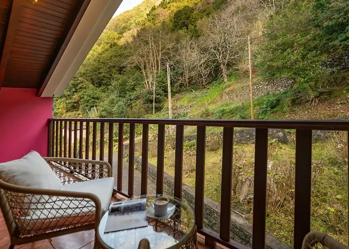 A Refuge In Nature - D'avo Teresa